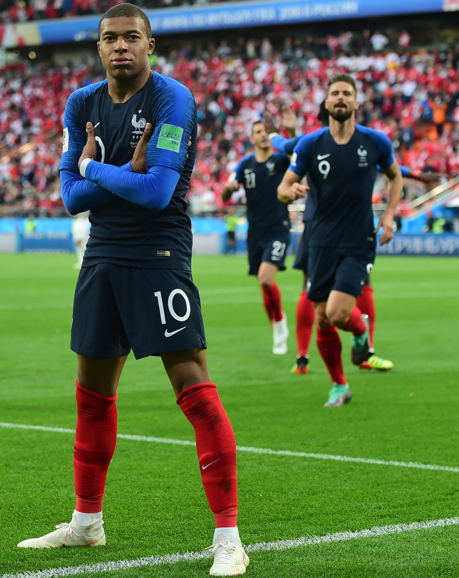 背后是无数 背后是无数