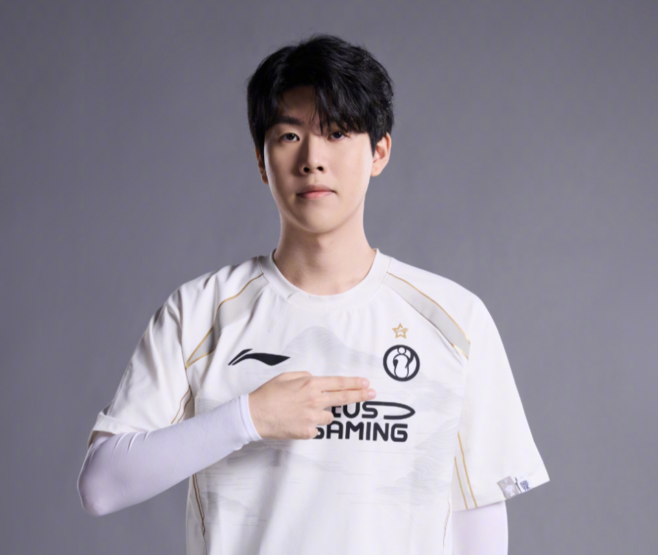 和奉献使他 和奉献使他