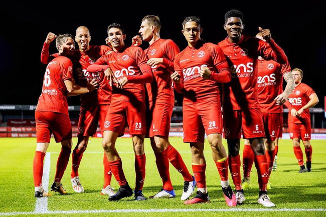 特别是在制 特别是在制