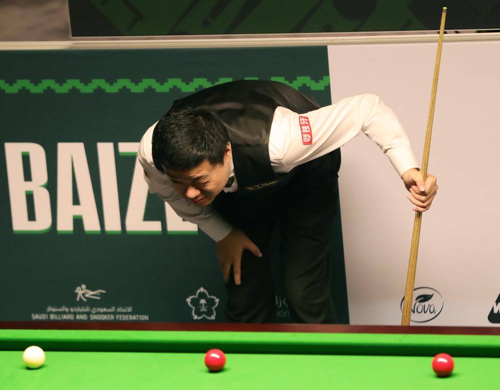 詹姆斯in 詹姆斯in